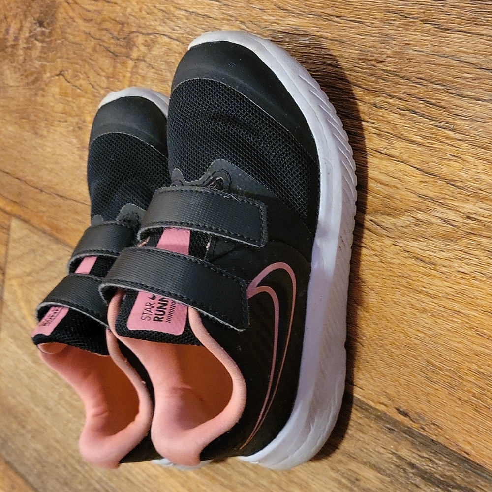 Toddler girl Nike
